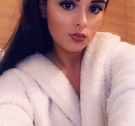 Kirsty Brittain star nudes archive