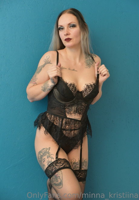 lady kristal star erotic photo