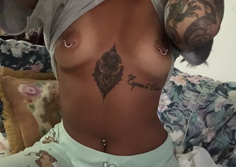 cathynugget naked model picture