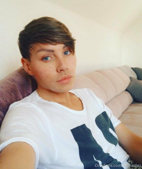 bcthaales pornstar pictures