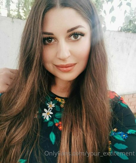 adelinaroccos art actress image