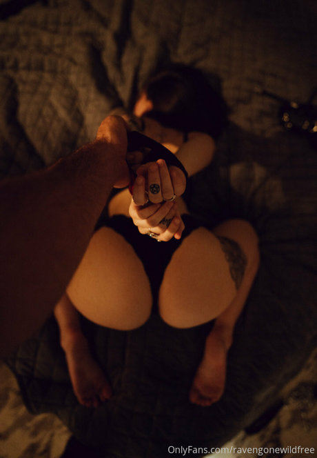 ravengonewildfree best model gallery