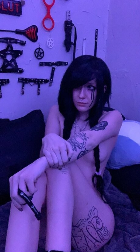 elflovingherself star hot photo