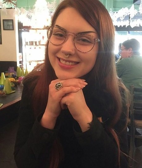 Anja Sangre hot model pictures