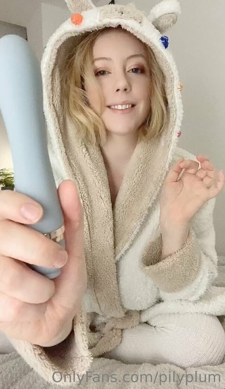 pilyplum pornstar free photo