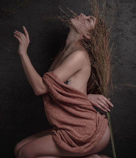 yoursensation178 model art image