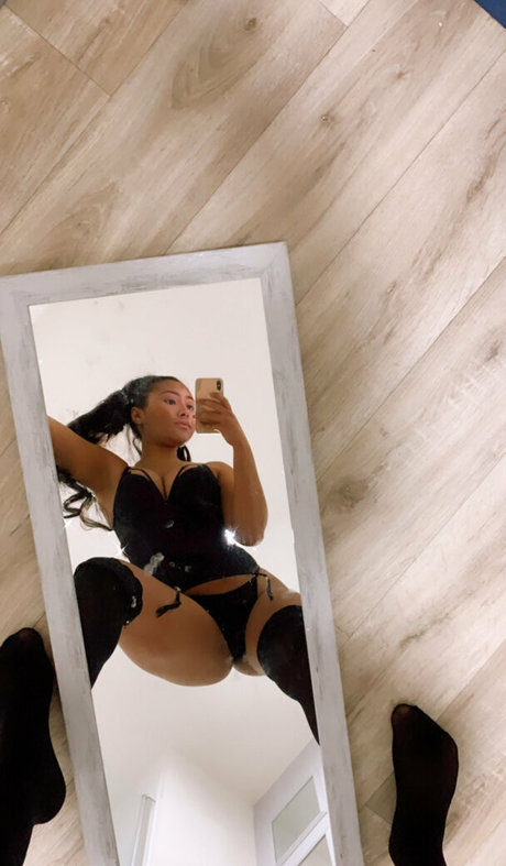 coco cooper hd actress galleries