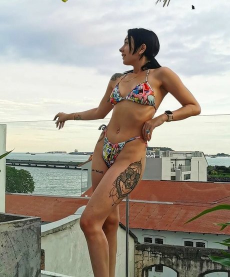 Karen Cabrera nudes model img