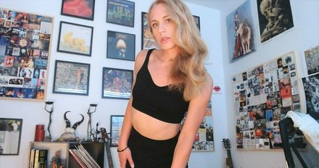 underground onlyfans nude img