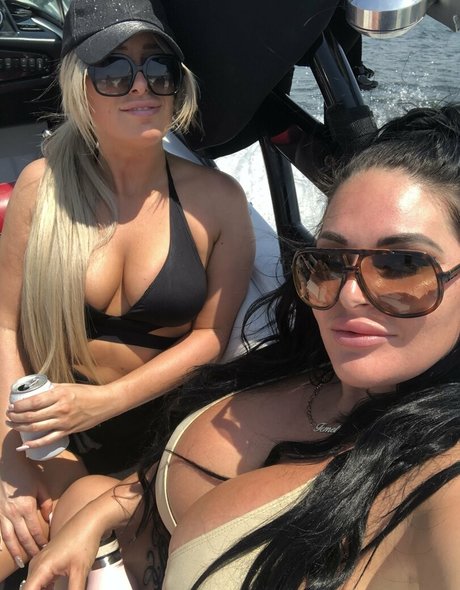 amandadivine beautiful actress gallery