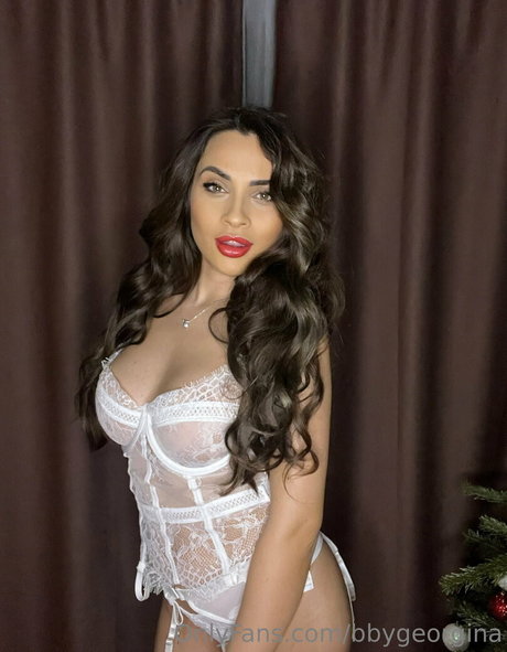 bbygeorgina naked pornstar pic