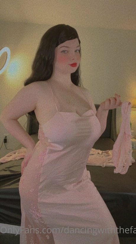 petite wife onlyfans art porn photos