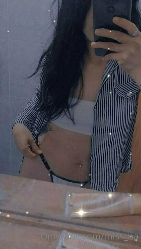 miss ha erotic actress gallery