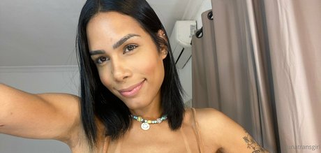 lunatransgirl hot model pics