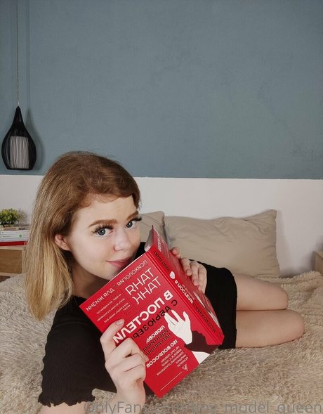 tiny model queen high quality model gallery