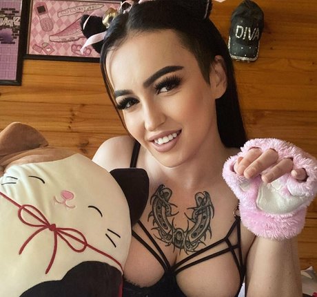 amateur mom onlyfans xxx image