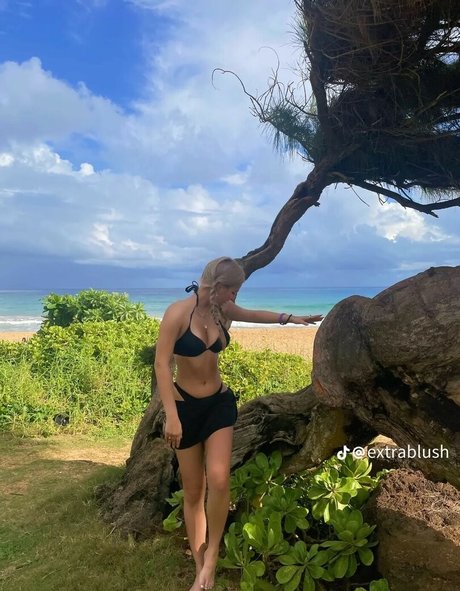 kaylielvin nudes actress pic