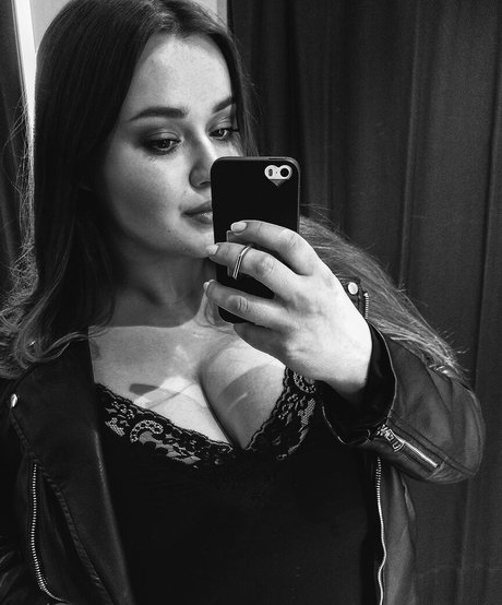 Olga Boyko naked model pic