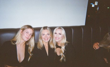 ellaredmond nice actress photos