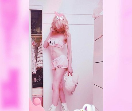 sarinavalentina nudes actress gallery