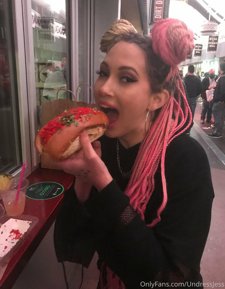 blonde wife onlyfans pornos pics