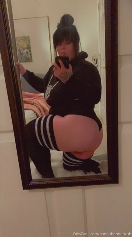 hannuhbonanzuh model adult image