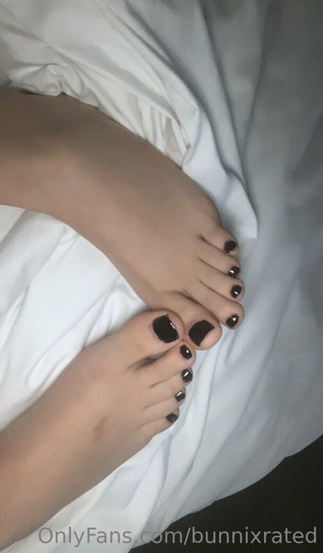 bunnixrated star naked image