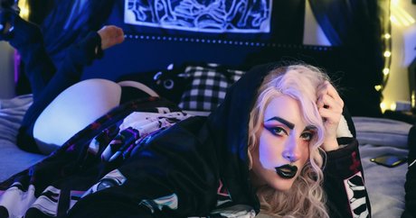 non nude onlyfans sexy nudes photos