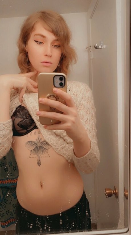 elise goddess beautiful star image