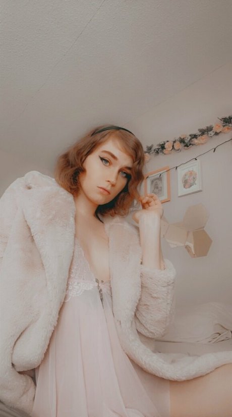 elise goddess star xxx img