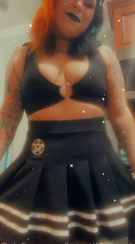 beautifuldisasterxxx model hot picture