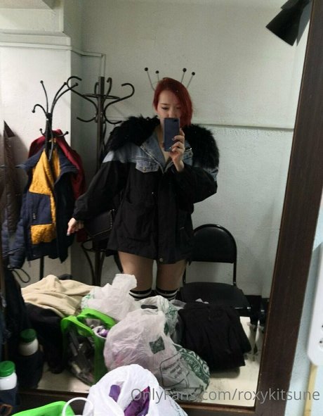 roxykitsune top pornstar image