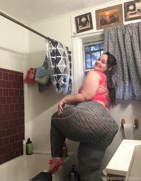voluptuous cooper pretty pornstar img