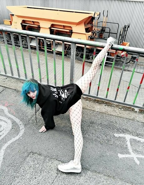 18 onlyfans sexy naked photo