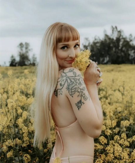 Michaela Green sexy star pictures