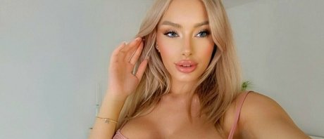 Anna Brown pornstar nice images