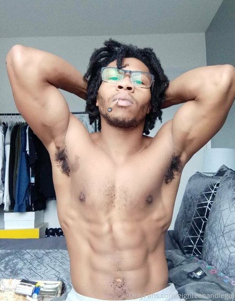 eighteenandlegal star sexy picture