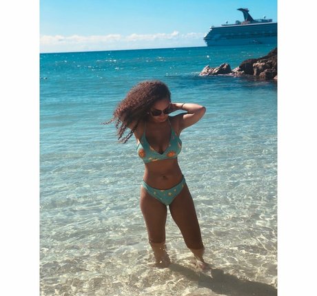 Kennedy Norwood sexy actress images