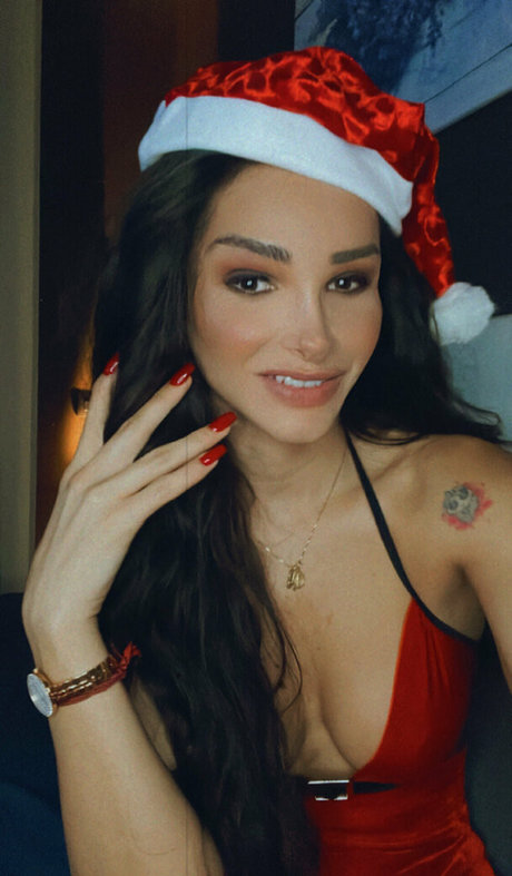 bellavale model porn photos