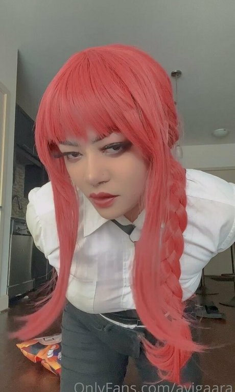 avigaara nude actress pics