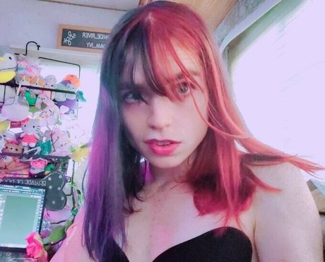 Cyanide River art actress img