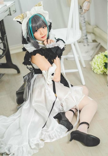 pikiichu model top picture