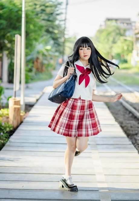 pikiichu sexy actress photo