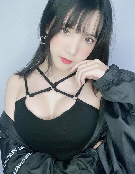 pikiichu sexy pornstar pictures