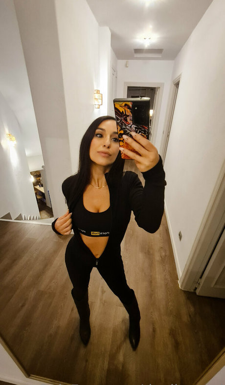 pretty pussy onlyfans erotic img