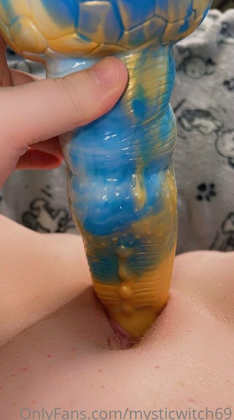 mysticwitch69 exclusive pornstar galleries