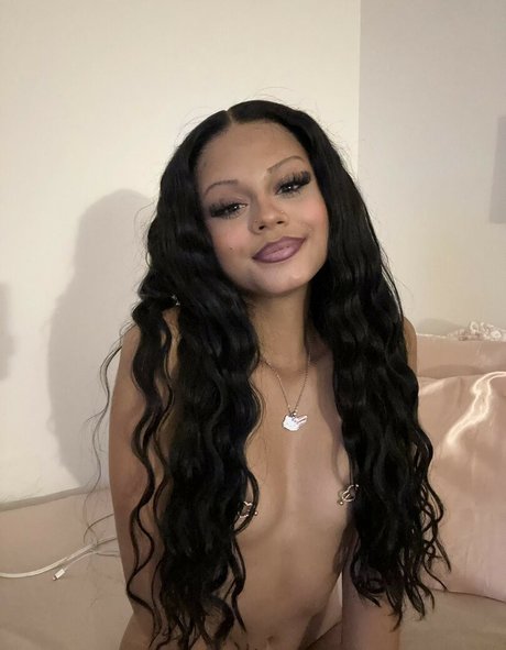 Latina Beauties star adult photos