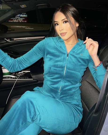 emo onlyfans beautiful images