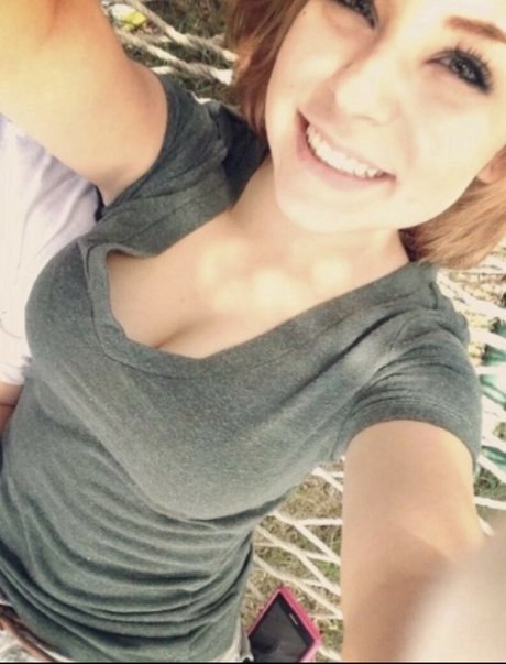 Latina Beauties model perfect img