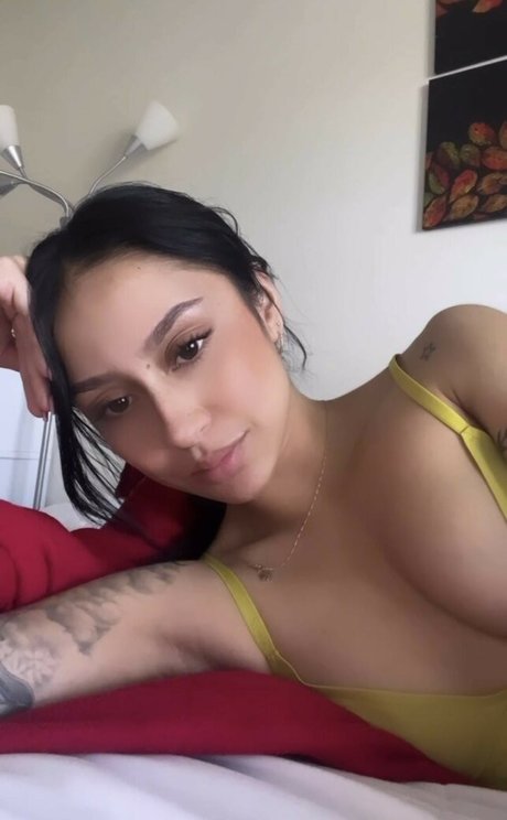 Latina Beauties hot actress archive